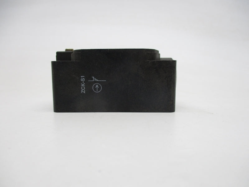 TELEMECANIQUE ZCK-S1 240VAC 3A NSNP