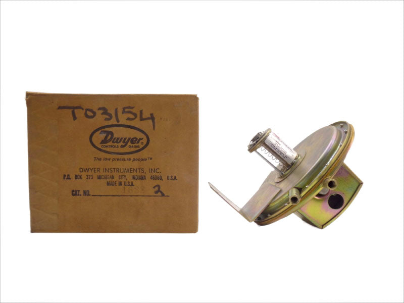 DWYER 1638-2 480VAC 15A 25PSI NSMP