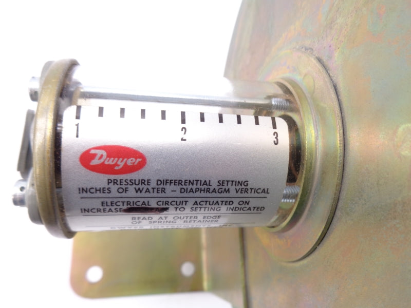 DWYER 1638-2 480VAC 15A 25PSI NSMP