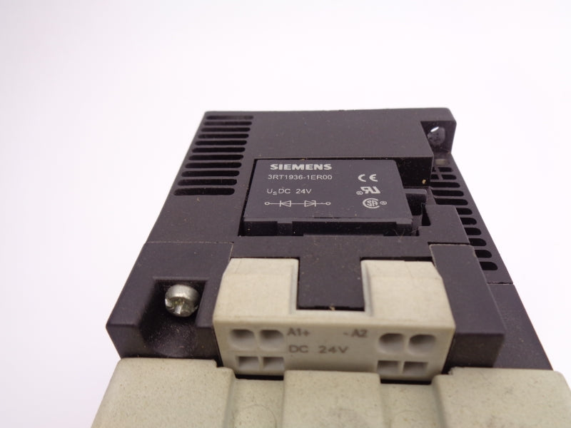 SIEMENS 3RT1046-3BB40 24VDC UNMP