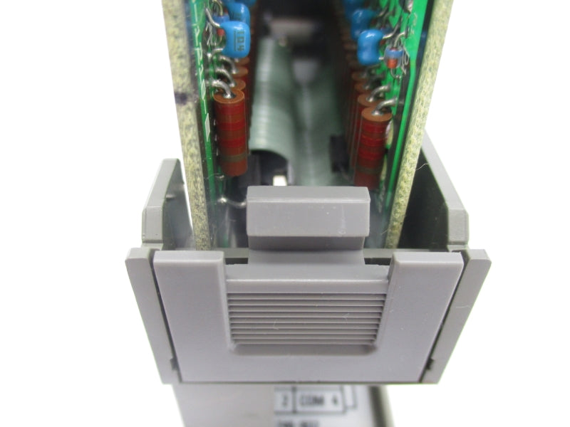 ALLEN BRADLEY 1746-IB32 SER. C 15-30VDC (AS PICTURED) NSNP