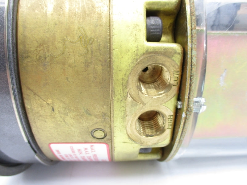 DWYER 43230SB 240VAC 6A 500PSI NSMP
