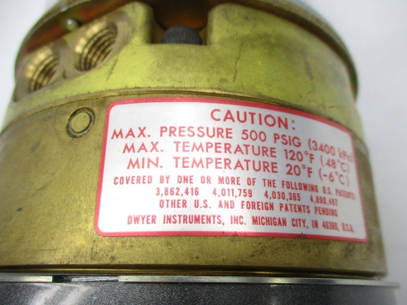 DWYER 43230SB 240VAC 6A 500PSI NSMP