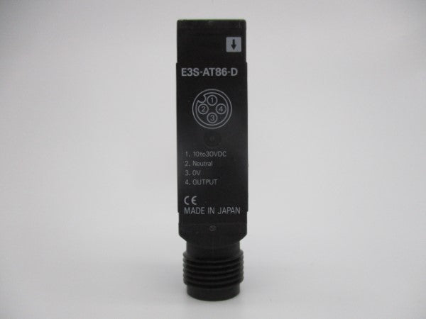 OMRON E3S-AT86-D 10-30VDC NSNP