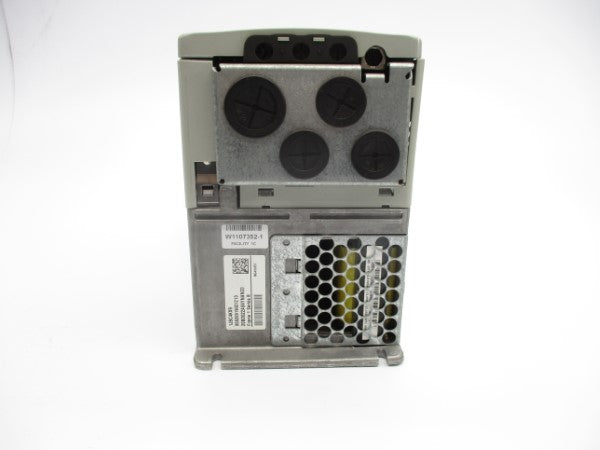 ALLEN BRADLEY 20BD022A0AYNANN0 SER. A F/W 3.002 432-528V 19.9A UNMP