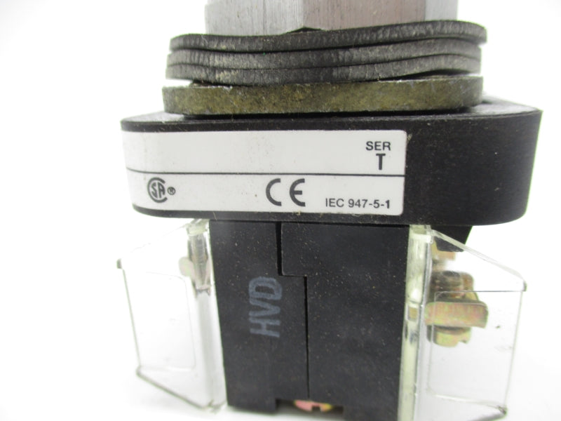 ALLEN BRADLEY 800T-FXA5 SER. T (NO BULB) NSNP