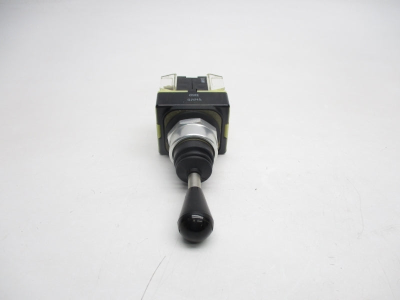 ALLEN BRADLEY 800T-T2MB21 SER. T (BK/YL) NSMP
