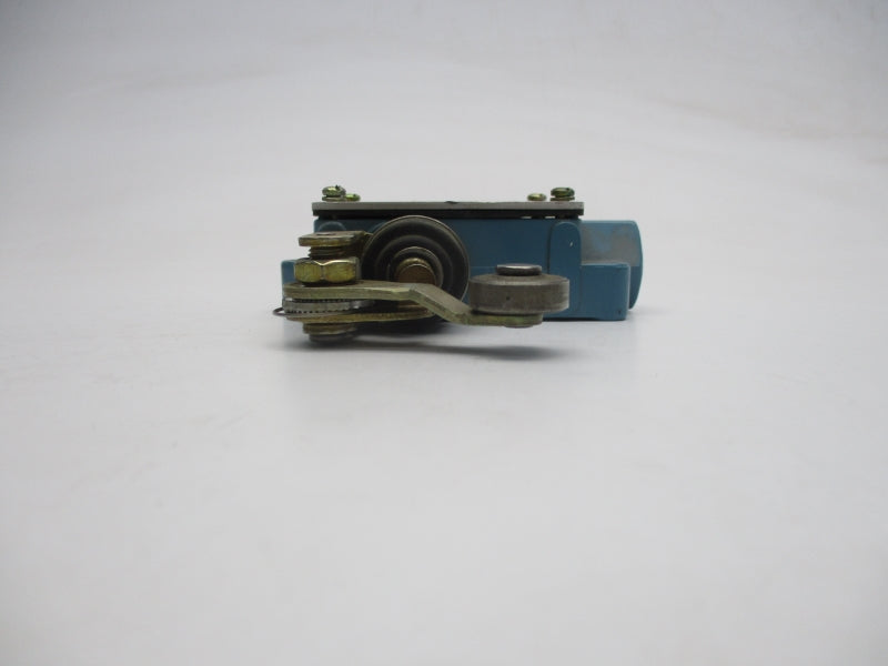 MICRO SWITCH BAF1-2RN2-RH 480VAC 20A NSNP