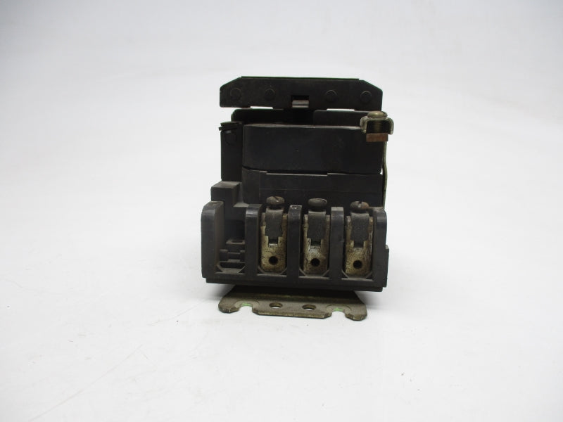 GENERAL ELECTRIC CR260L31300AAZ 95/115V 30A UNMP