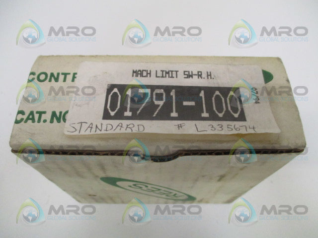 REES 01791-100 MACHINE LIMIT SWITCH RH ROLLER LEVER *NEW IN BOX*