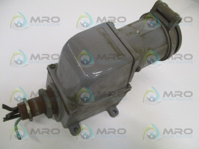 RUSSELLSTOLL 8414 RECEPTACLE *USED*