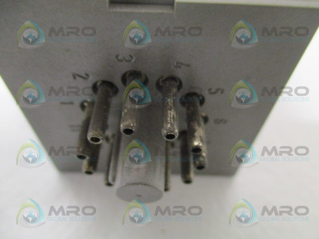 SAIA K0E512F0MVJ1N00 TIME DELAY RELAY 110VAC *NEW NO BOX*
