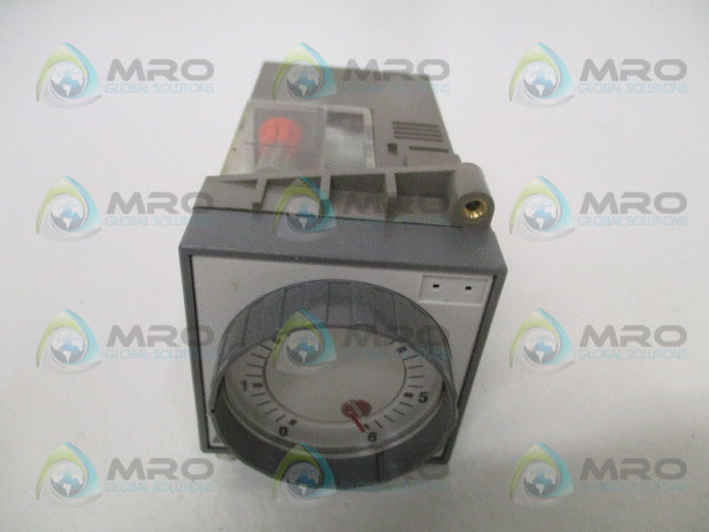 SAIA K0E512F0MVJ1N00 TIME DELAY RELAY 110VAC *NEW IN BOX*