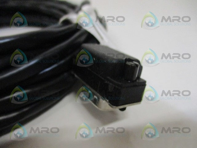 SCHNEIDER TSX QUANTUM 990NAD21130 MODBUS DROP CABLE *NEW IN A  BOX*