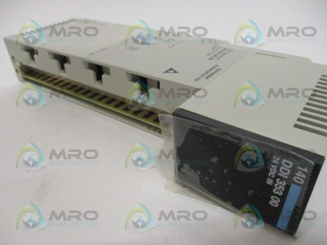 SCHNEIDER TSX QUANTUM 140DDI35300 INPUT MODULE *NEW IN BOX*