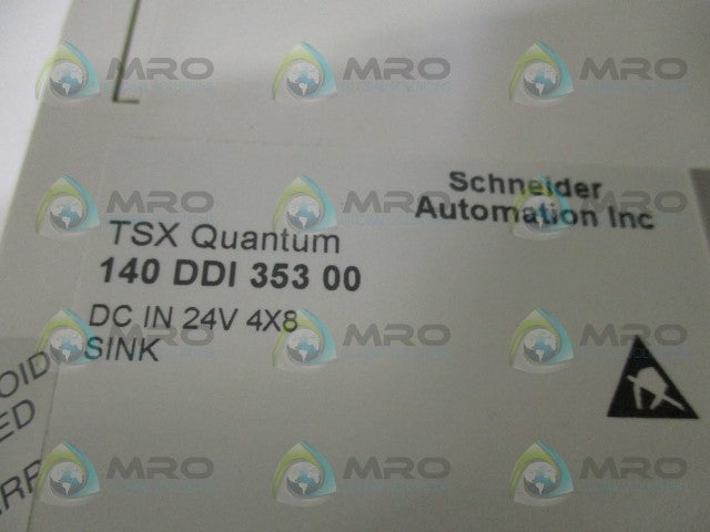 SCHNEIDER TSX QUANTUM 140DDI35300 INPUT MODULE *NEW IN BOX*