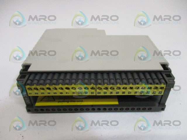SCHNEIDER AEG TSX COMPACT DEP218/AS-BDEP-218 DISCRETE INPUT MODULE *NEW IN BOX*
