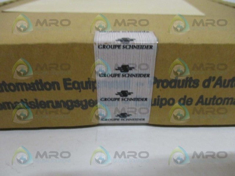 SCHNEIDER AEG TSX COMPACT DAP218/AS-BDAP-218 OUTPUT MODULE *FACTORY SEALED*