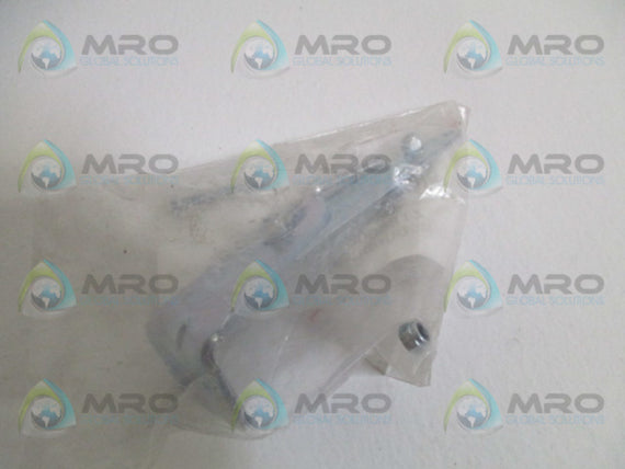 SICK 2009317 MOUNTING BRACKET KIT *NEW IN FACTORY BAG*