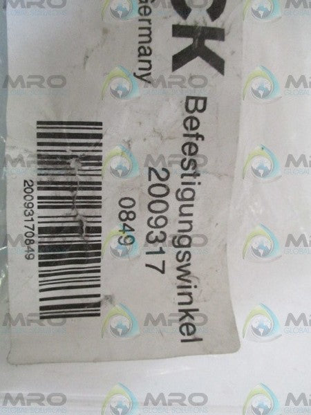 SICK 2009317 MOUNTING BRACKET KIT *NEW IN FACTORY BAG*