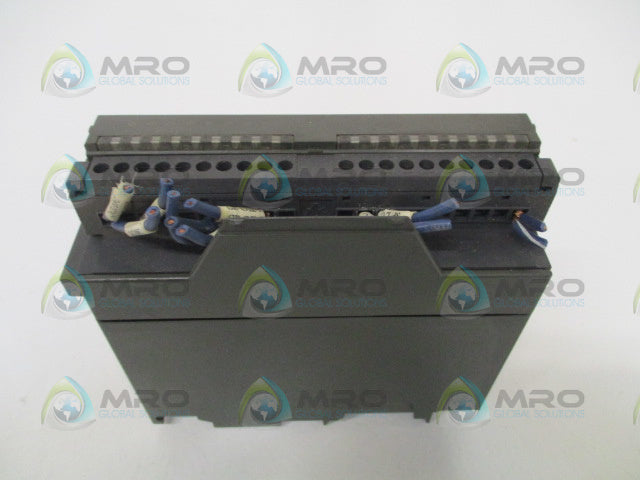 SIEMENS SIMATIC S7 6ES7321-1BH01-0AA0 I/O MODULE (AS PICTURED) *USED*