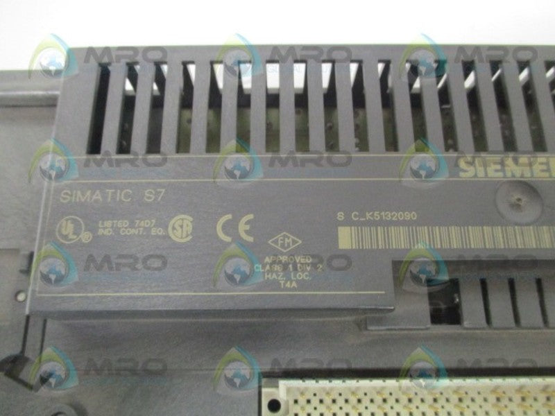 SIEMENS SIMATIC S7 6ES7133-0HH01-0XB0 DIGITAL IN/RELAY OUT *NEW NO BOX*
