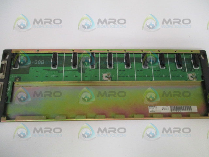 SIEMENS SIMATIC U-08B PLC RACK MODULE 8 SLOT *USED*