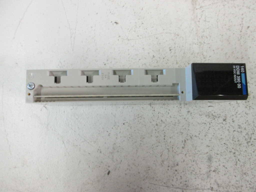 Schneider 140DDM39000 NSFP **GENUINE** 140 DDM 390 00 Square D Telemecanique