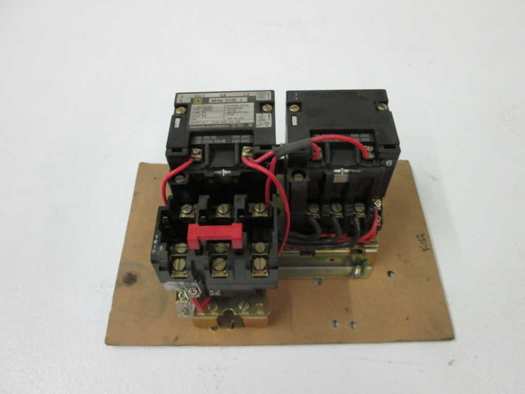 Square D 8736SCO8V02 NSNP **GENUINE** 8736 SCO8 V02 Schneider Telemecanique