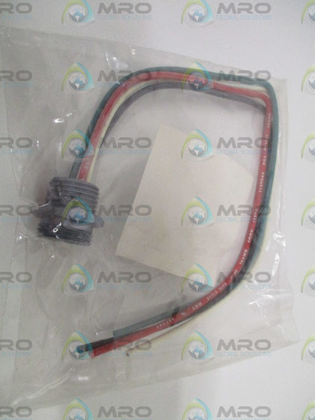 LOT OF 2 TPC WIRE & CABLE 84400 MALE RECEPTACLE (4-WIRE) *NEW IN A FACTORY BAG*
