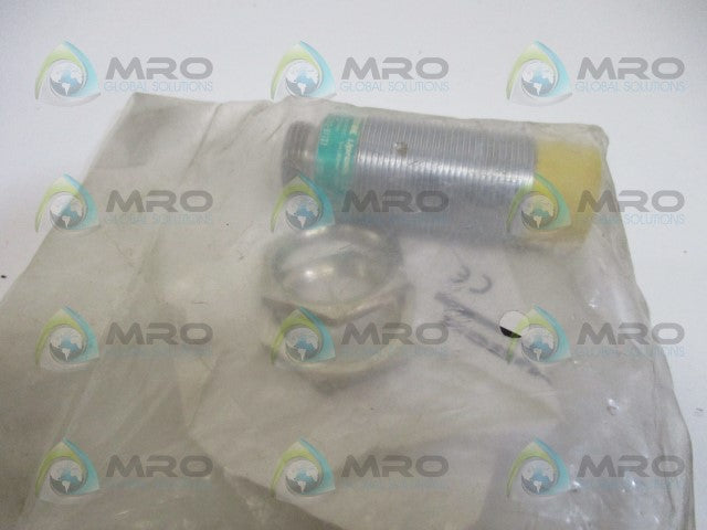 TURCK UPROX Ni20U-G30-ADZ30X2-B1131 PROXIMITY SENSOR *NEW IN FACTORY BAG*