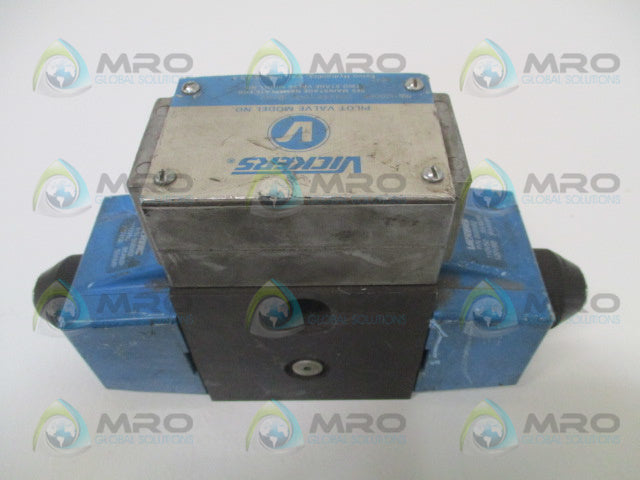 VICKERS DG4S4W-013C-B-60 DIRECTIONAL CONTROL PILOT VALVE *USED*