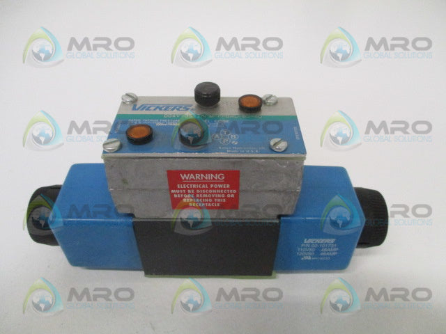 VICKERS DG4V-3S-2N-M-FPBWL-B5-60 SOLENOID VALVE *NEW NO BOX*