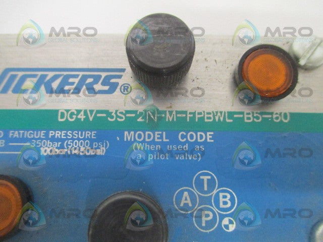 VICKERS DG4V-3S-2N-M-FPBWL-B5-60 SOLENOID VALVE *NEW NO BOX*