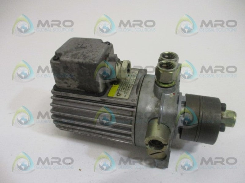 VOGEL M2/S4 900178305 HYDRAULIC MOTOR *USED*