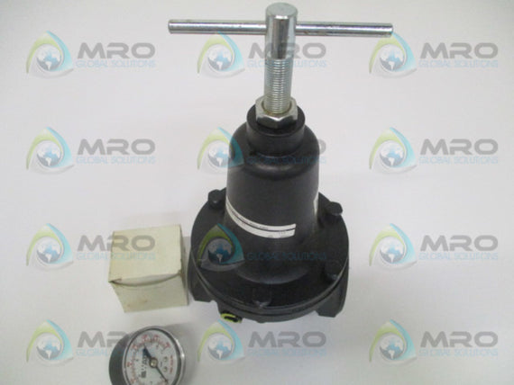 WATTS R119-10C PRESSURE REGULATOR 1-1/4" 0-125PSI *NEW IN BOX*