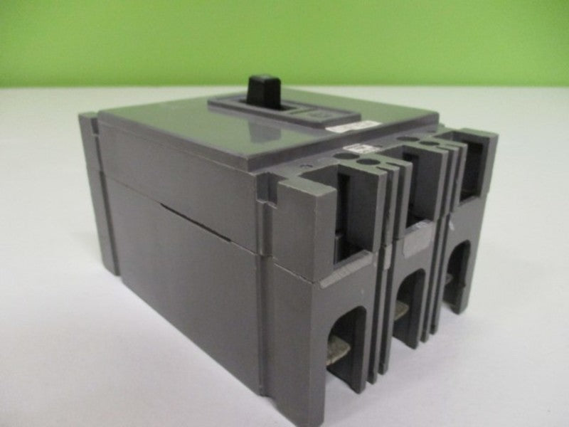 WESTINGHOUSE HFB3050 CIRCUIT BREAKER 50A *NEW IN BOX*