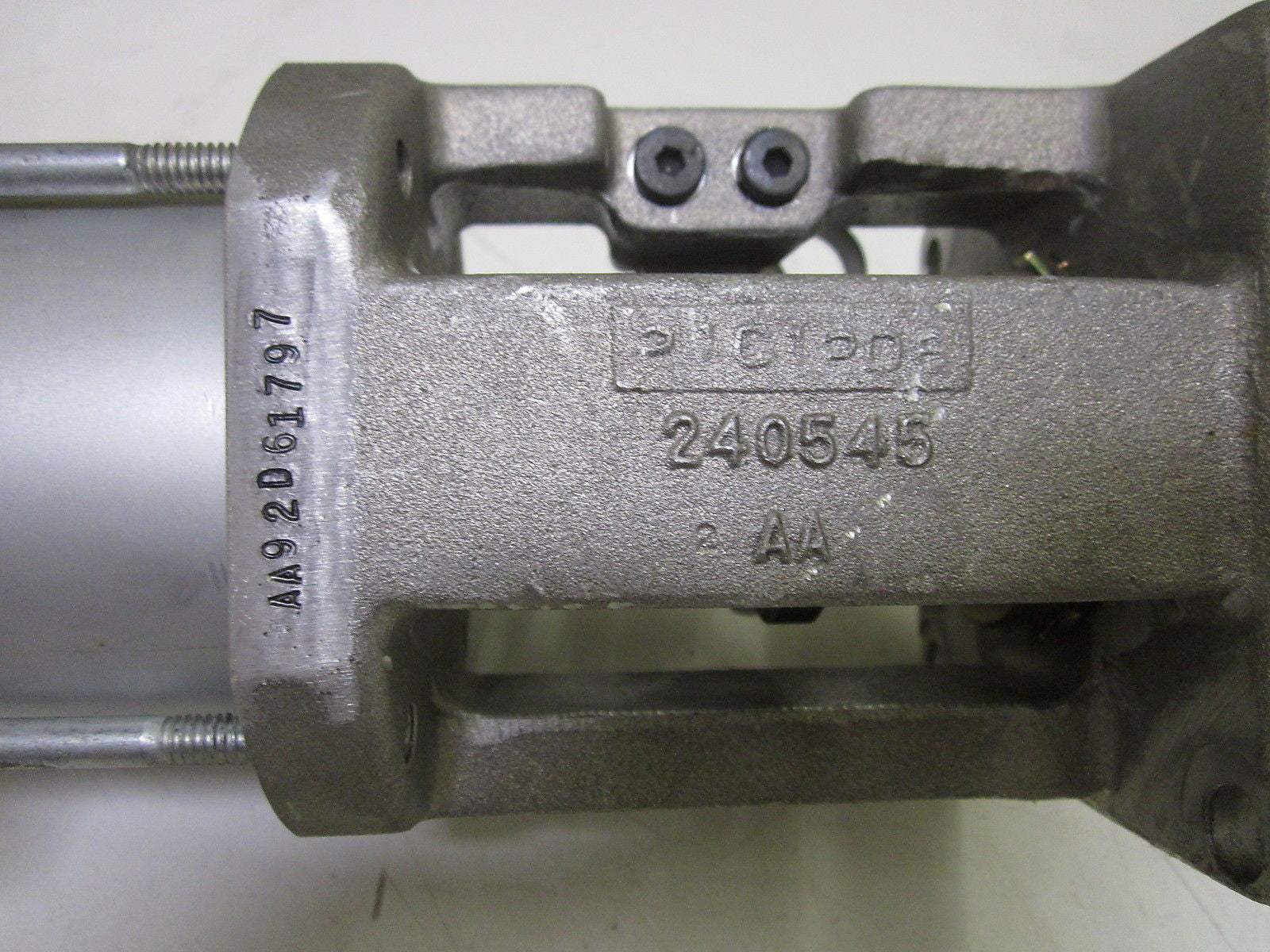 AA92D61797 *NEW NO BOX*