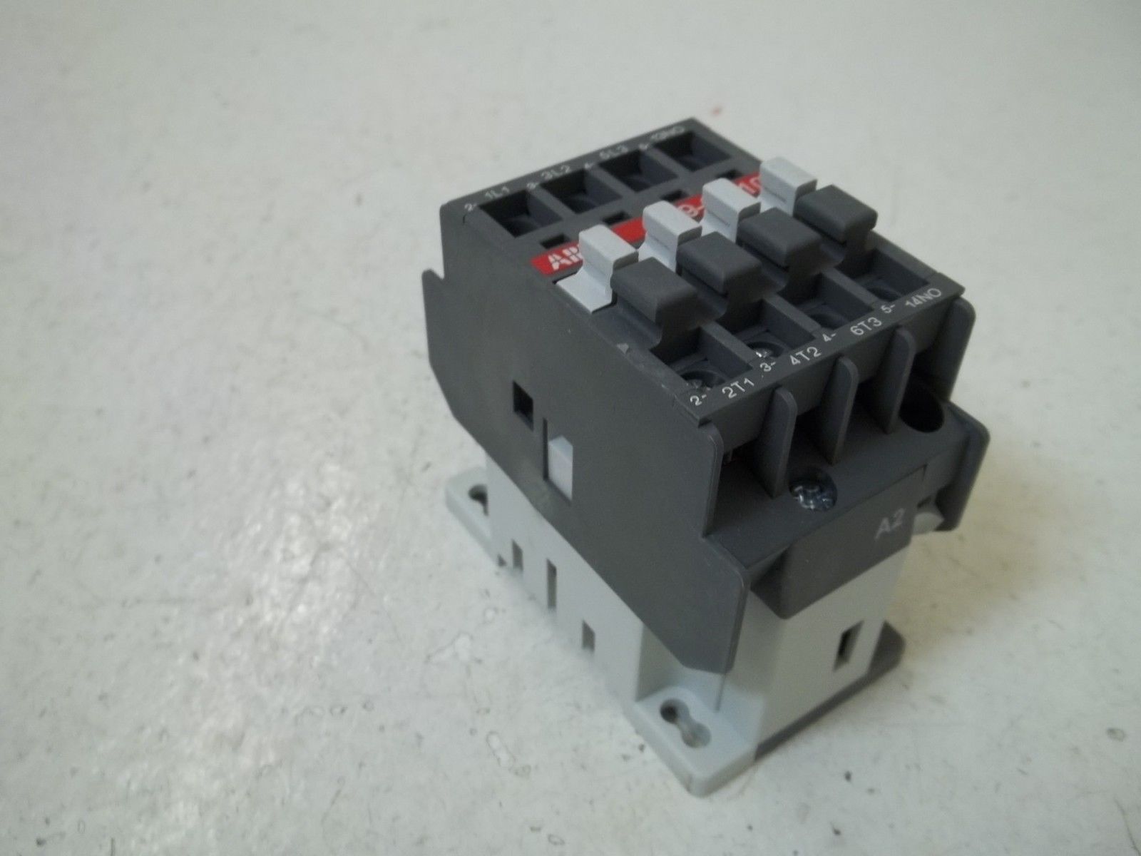 ABB A9-30-10-84 1SBL141001R8410 CONTACTOR 110/120V *NEW IN BOX*