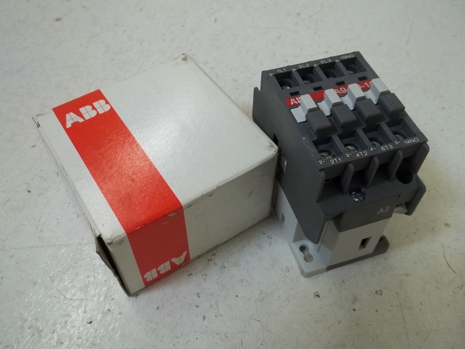 ABB A9-30-10-84 1SBL141001R8410 CONTACTOR 110/120V *NEW IN BOX*
