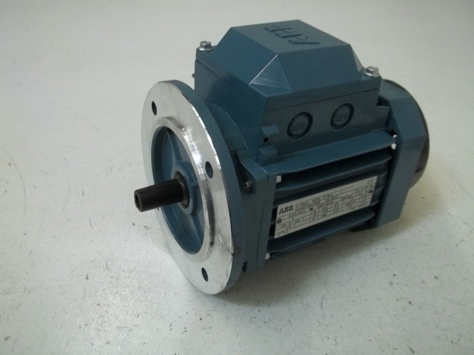 ABB 3GAA072002-BSE FLANGE MOUNTED MOTOR *NEW NO BOX*