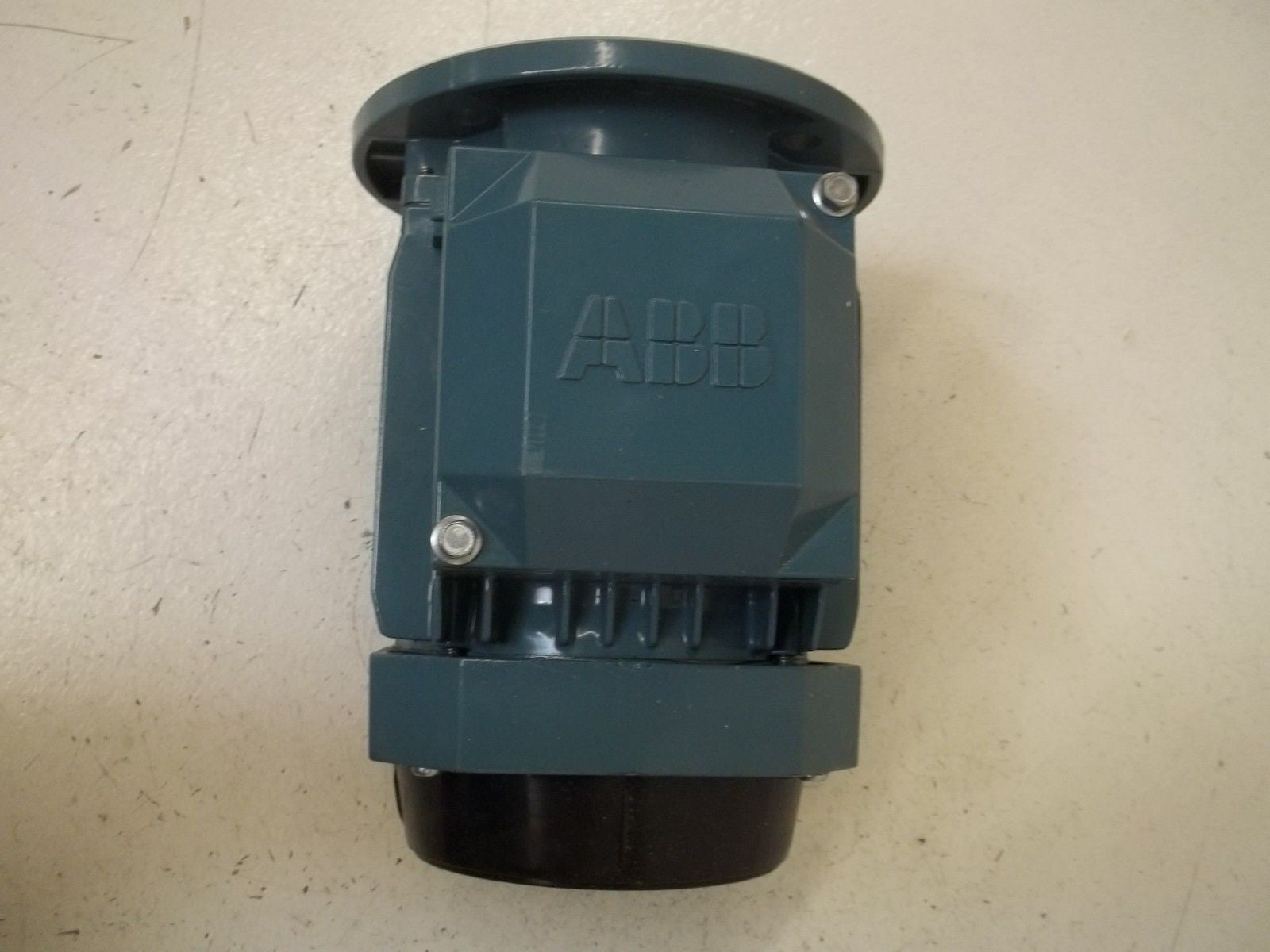 ABB 3GAA072002-BSE FLANGE MOUNTED MOTOR *NEW NO BOX*