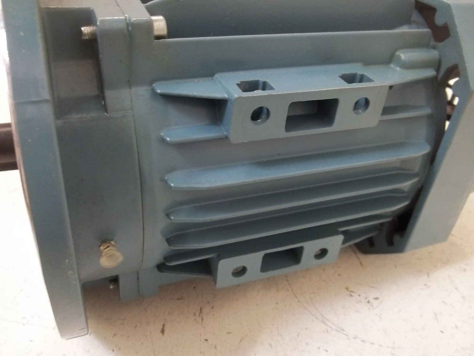 ABB 3GAA072002-BSE FLANGE MOUNTED MOTOR *NEW NO BOX*