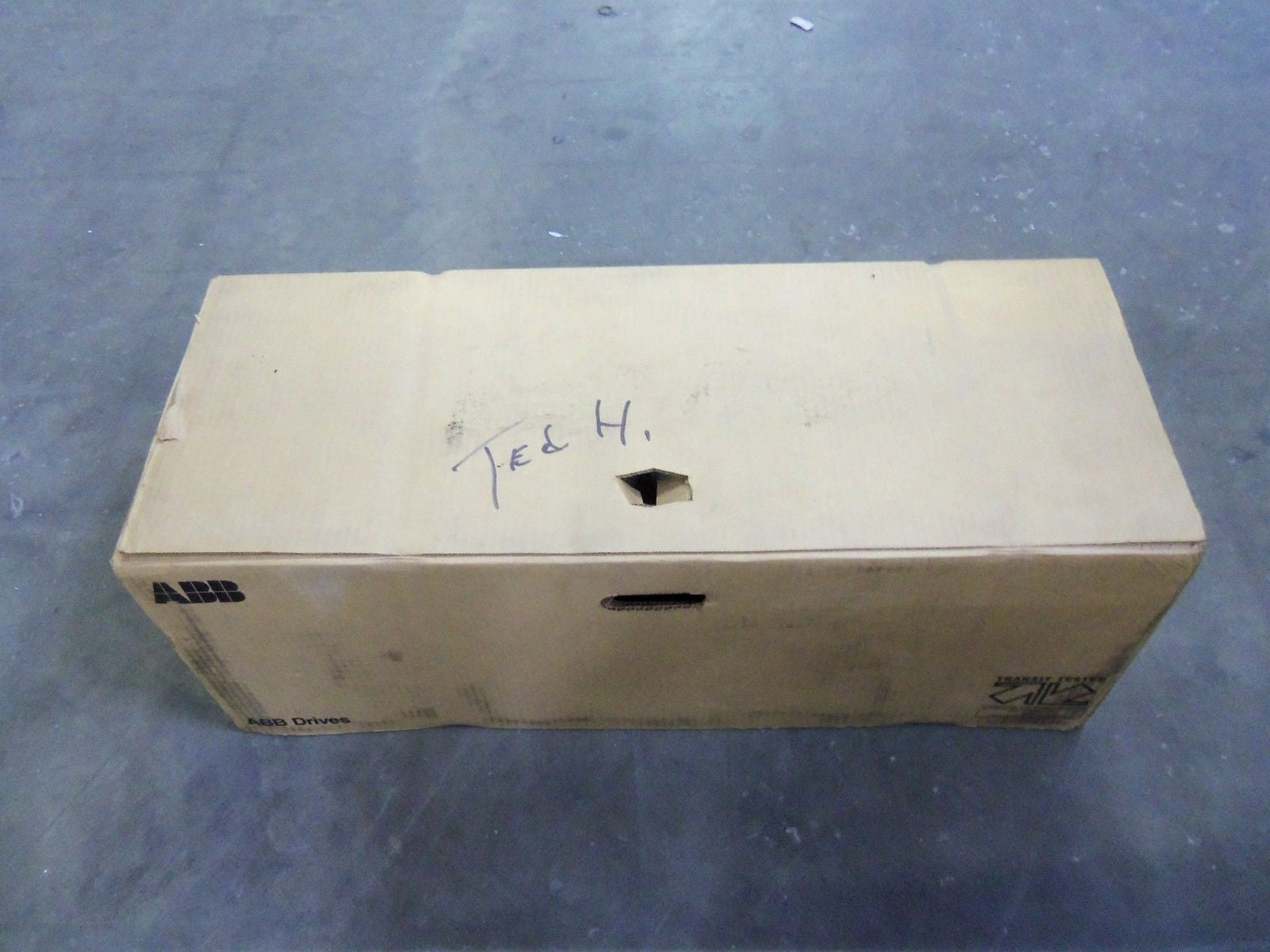 ABB ACH550-UH-045A-4 *NEW IN BOX*
