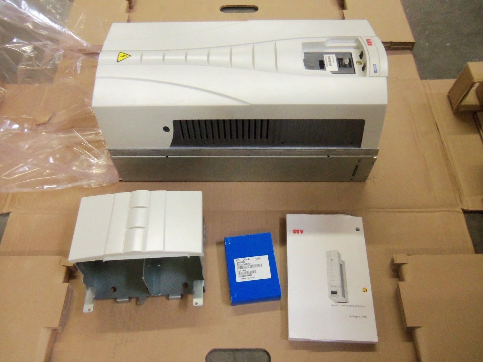 ABB ACH550-UH-045A-4 *NEW IN BOX*