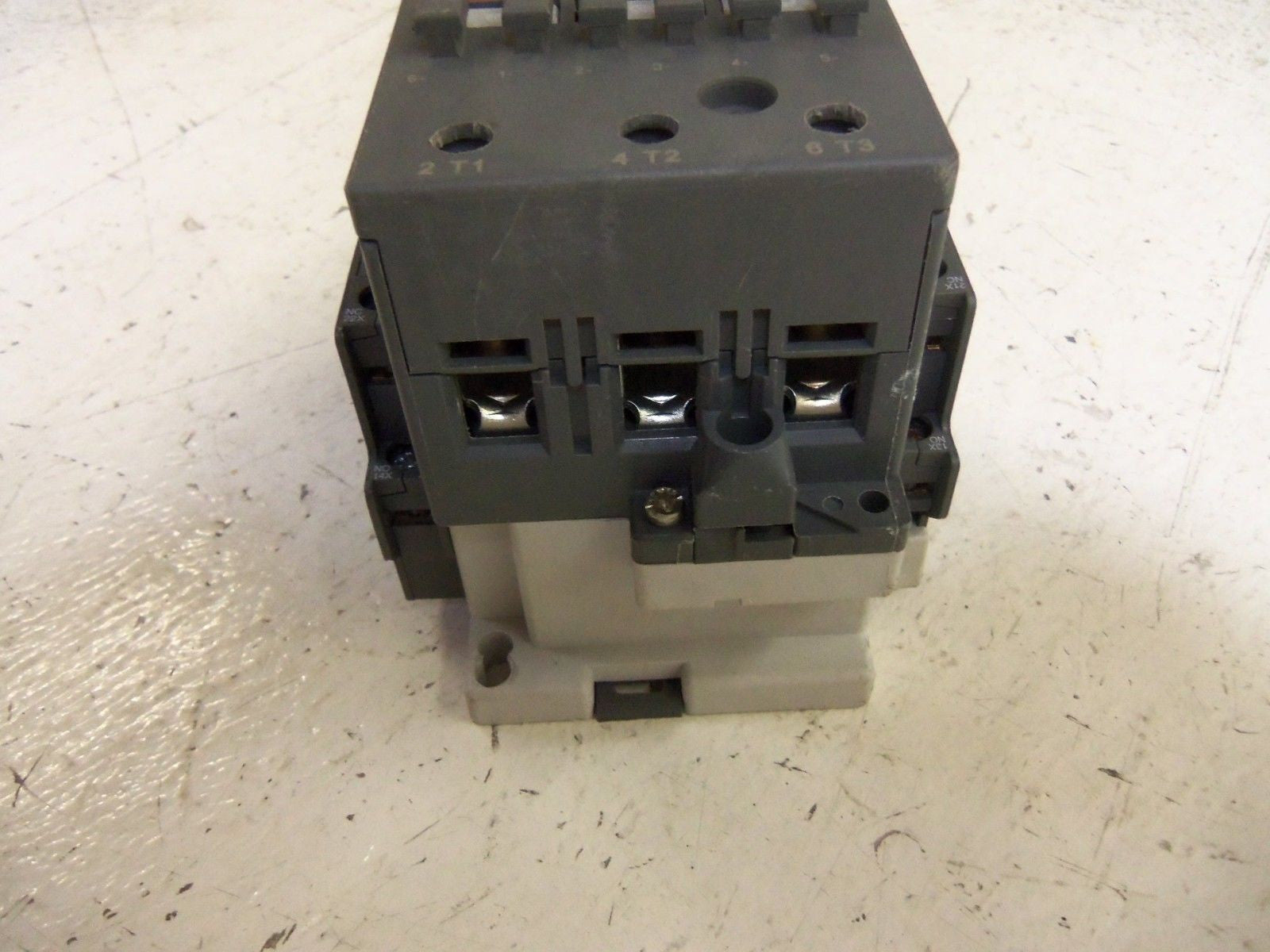 ABB AF63-30 CONTACTOR *USED*