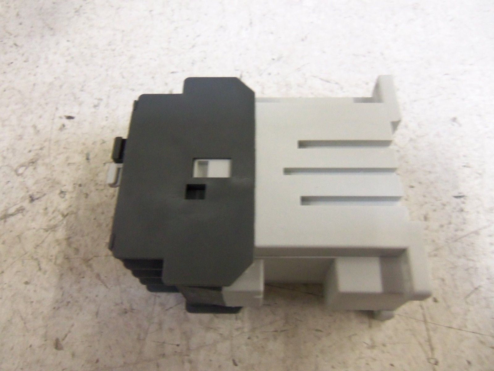 ABB AL9-30-01 *NEW IN BOX*