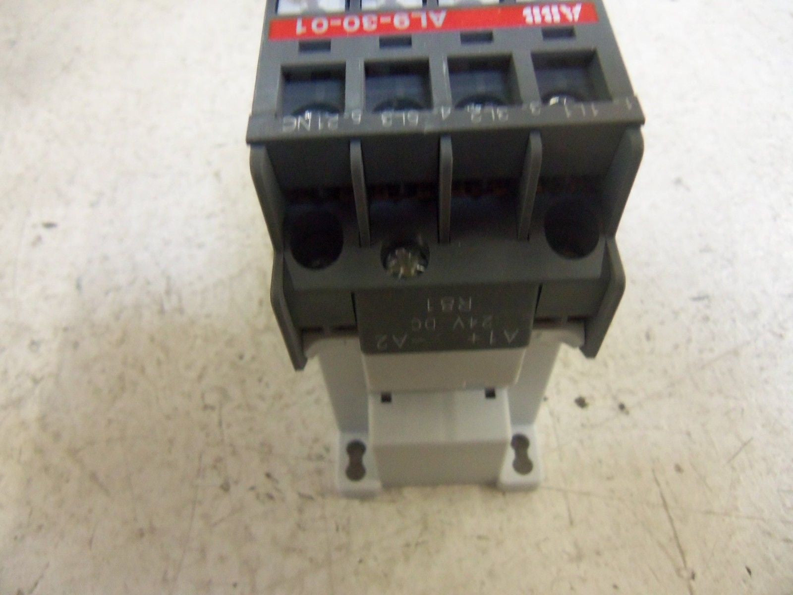 ABB AL9-30-01 *NEW IN BOX*