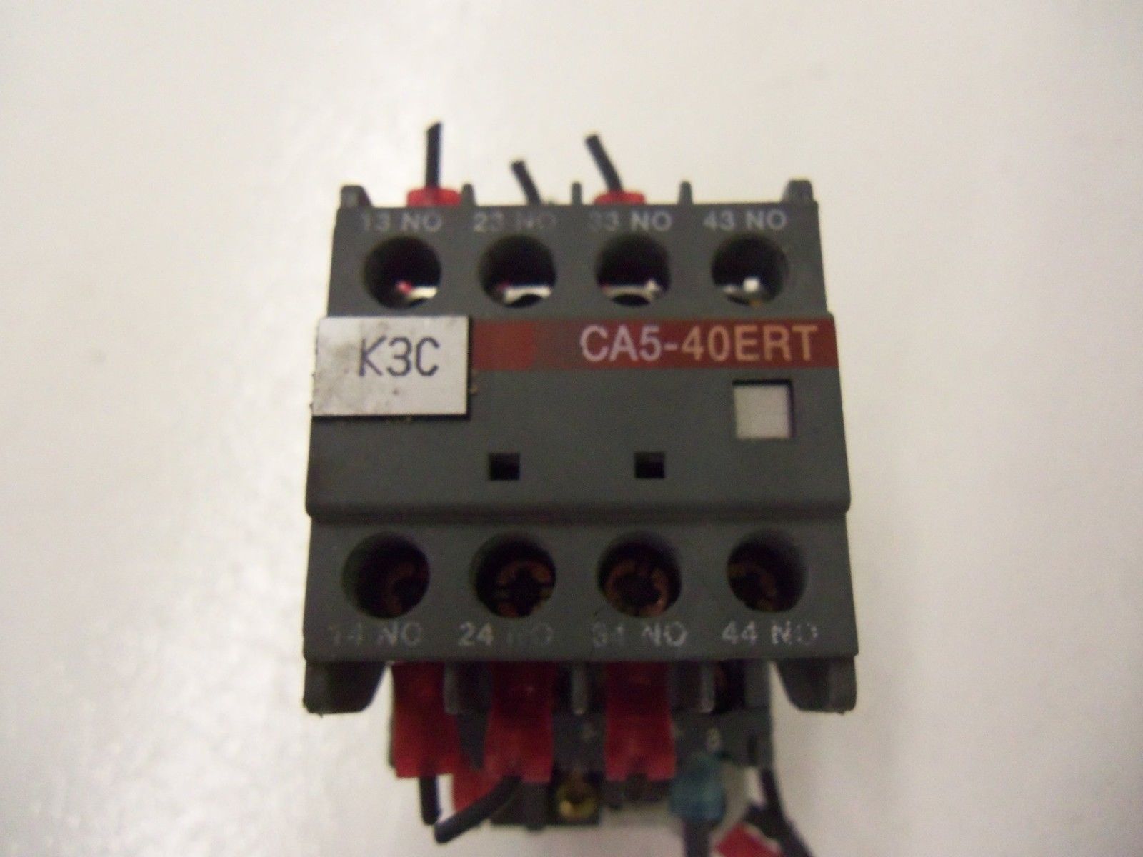 ABB CA5-40ERT W/ TBC16-22-00 17-32 VDC *NEW NO BOX*