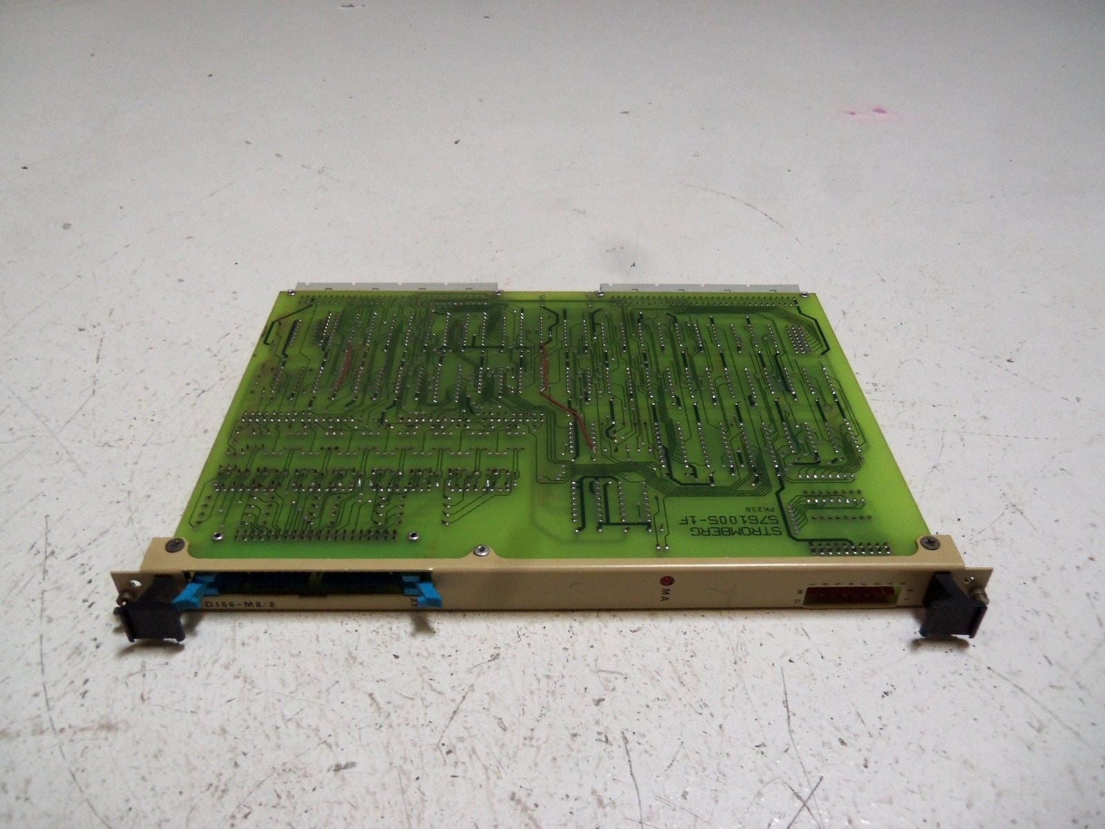ABB DI86-M8/8 DIGITAL INPUT BOARD *USED*